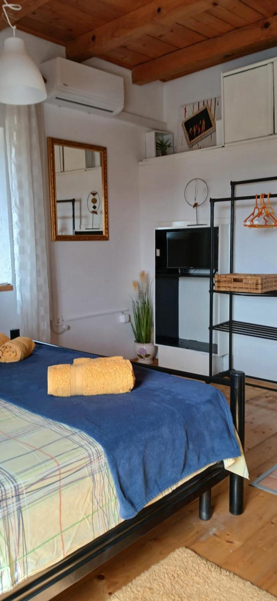 Apartments Elena & Damir 비스 외부 사진
